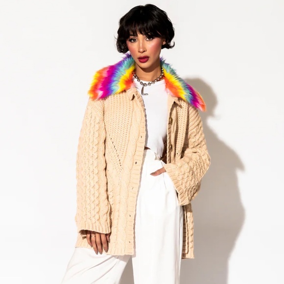 NWT Dressed in LALA Unbothered Grandpa Cardigan Sweater in Beige - Picture 2 of 14